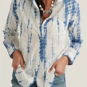 Lucky Brand Blue and White Button Down Shirt